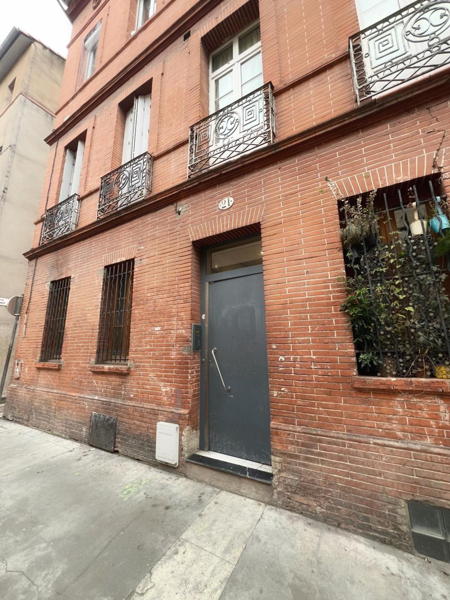 Ferienwohnung Le Stalingrad - Gare - Centre Toulouse Exterior foto